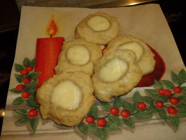 Rezept: Weihnachtsplätzchen: Honigkrater Weihnachtsplätzchen: Honigkrater - Rezept