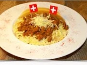 Rezept: Hörnli und Gehacktes (Ghackets und Hörndli nach Zuger Art) Bild Nr. 3 Hörnli und Gehacktes (Ghackets und Hörndli nach Zuger Art) - Rezept - Bild Nr. 3