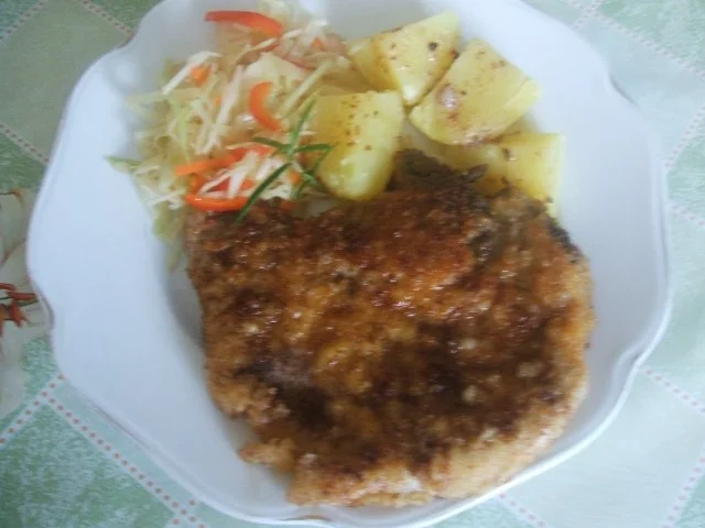 Rezept: Kotlett mit einer Pilzhaube Salzkartoffeln und Bild Nr. 8 Kotlett mit einer Pilzhaube Salzkartoffeln und - Rezept - Bild Nr. 8