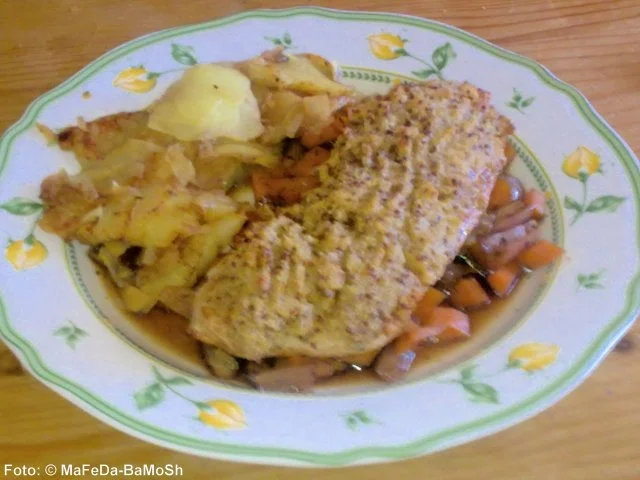 Ofenschnitzel mit Senfkruste - Rezept