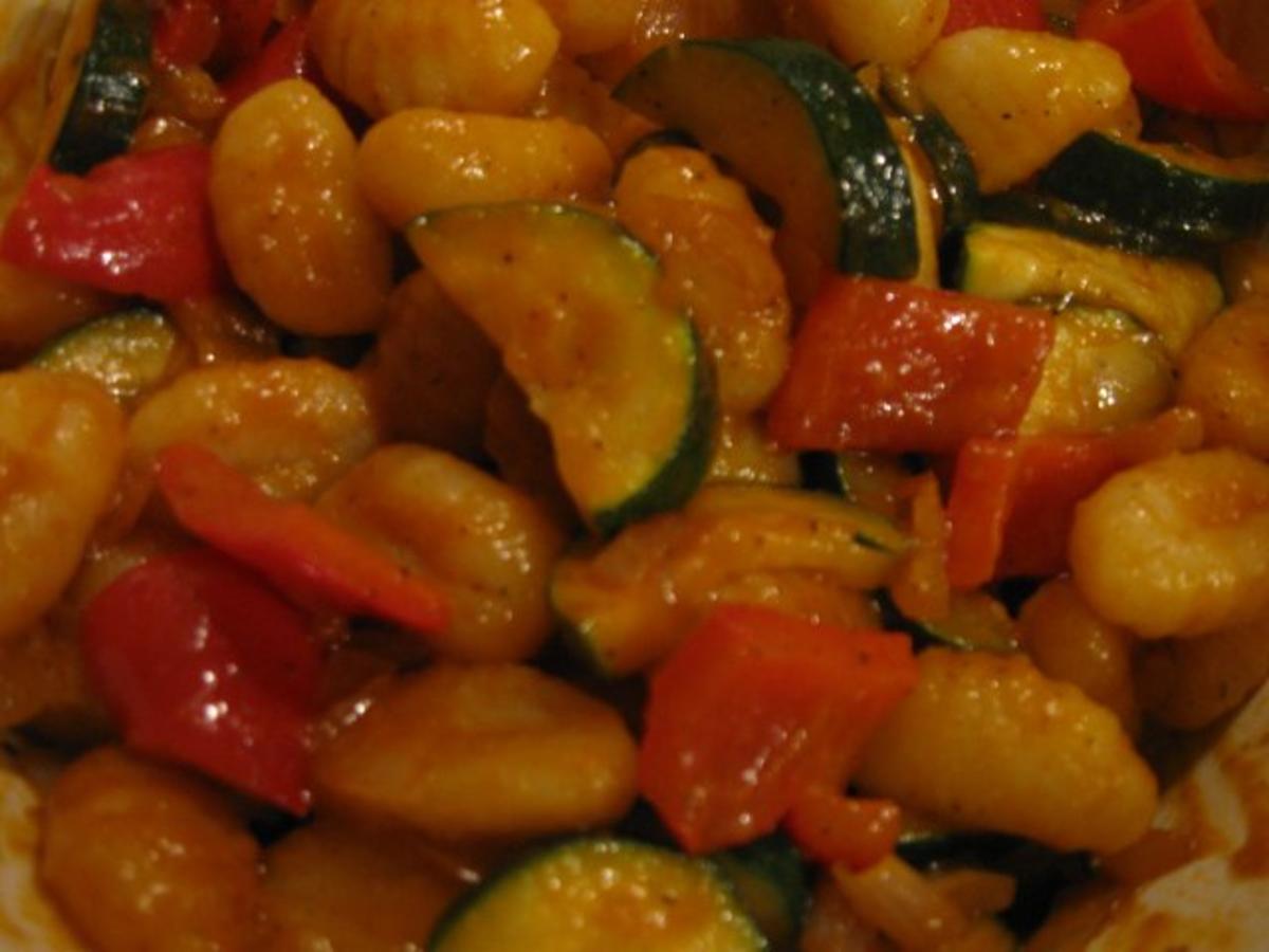 Gnocchi Salat - Rezept - Bild Nr. 2