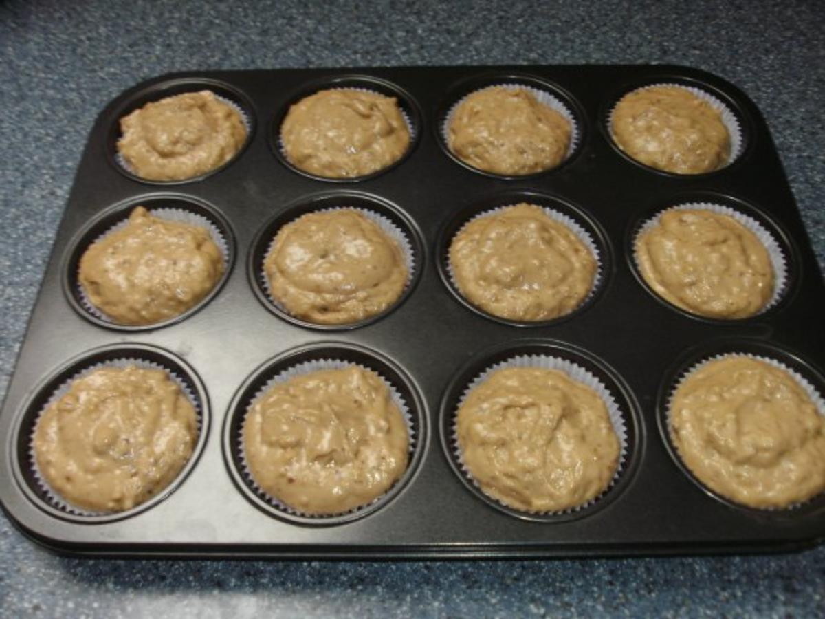 Nuss-Muffins mit Toffifee - Rezept - Bild Nr. 3