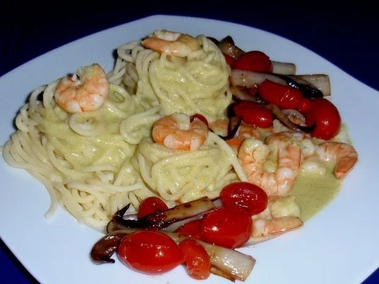 Riesengarnelen in scharfer Soße mit Spaghetti und Buttergemüse - Rezept - Bild Nr. 11