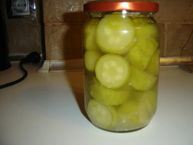 Eingemachte Zuccini - Rezept