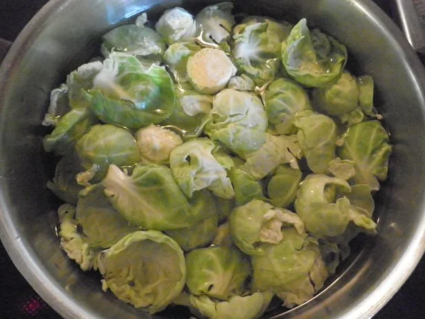 Lauwarmer Rosenkohl - "Salat" ... - Rezept - Bild Nr. 2