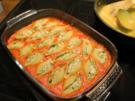 Gefüllte Conchiglie mit Peperonisauce - Rezept