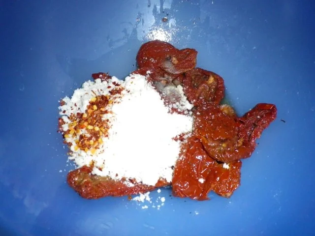 Tomaten - Pesto,,, scharf,,, - Rezept - Bild Nr. 2