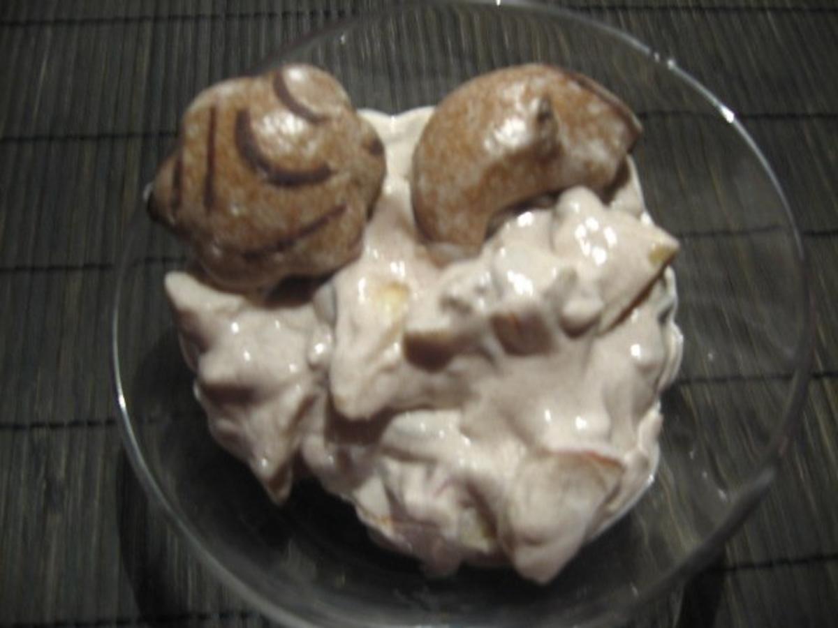 Weihnachtlicher Lebkuchen-Quark mit Apfel und Nüssen - Rezept - kochbar.de