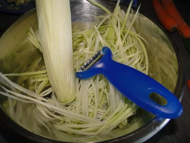 Som Tam     (Papaya-Salat) aus meinem Kochkurs der 1. Gang, weitere folgen - Rezept - Bild Nr. 9