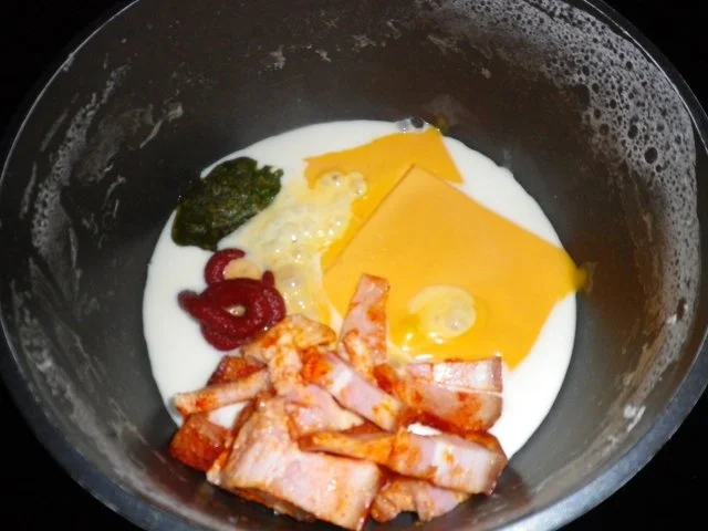 Nudeln in Speck - Pesto  - Sauce - Rezept - Bild Nr. 2