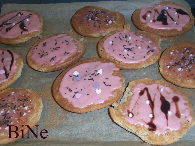 Rezept: BiNe` S ERDBEER - AMERIKANER Bild Nr. 8 BiNe` S ERDBEER - AMERIKANER - Rezept - Bild Nr. 8