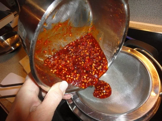 Rezept: Hagebutten Sauce Konzentrat Bild Nr. 4 Hagebutten Sauce Konzentrat - Rezept - Bild Nr. 4