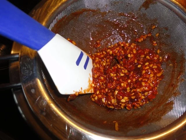 Rezept: Hagebutten Sauce Konzentrat Bild Nr. 6 Hagebutten Sauce Konzentrat - Rezept - Bild Nr. 6