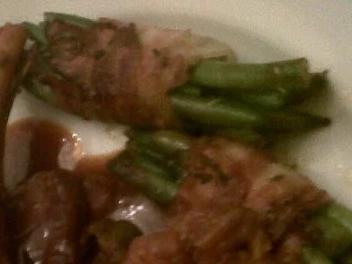 Rezept: Bohnen im Speckmantel Bohnen im Speckmantel - Rezept