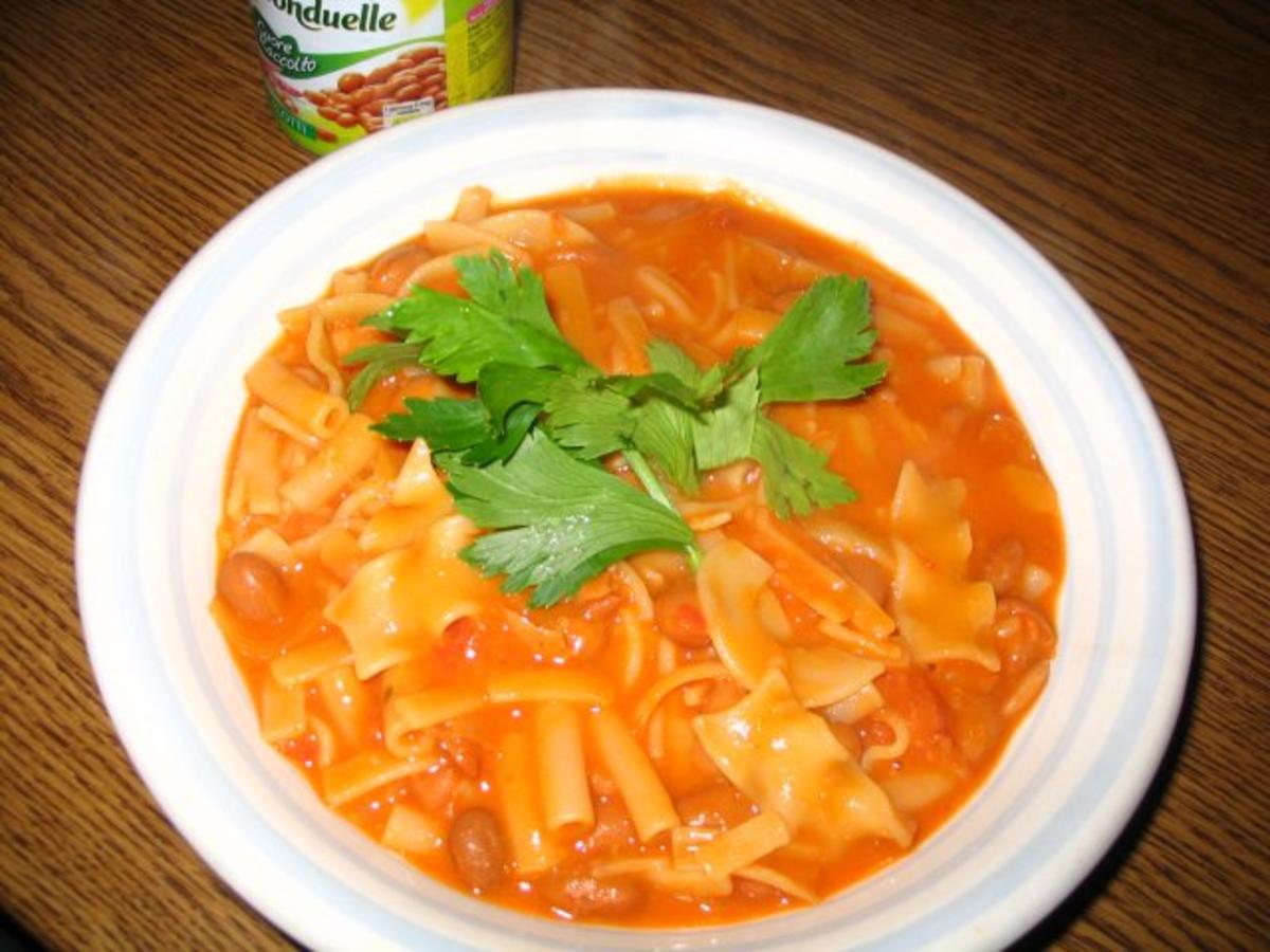 monni`s Pasta e Fagioli / ital. Bohnensuppe mit Pasta - Rezept - kochbar.de