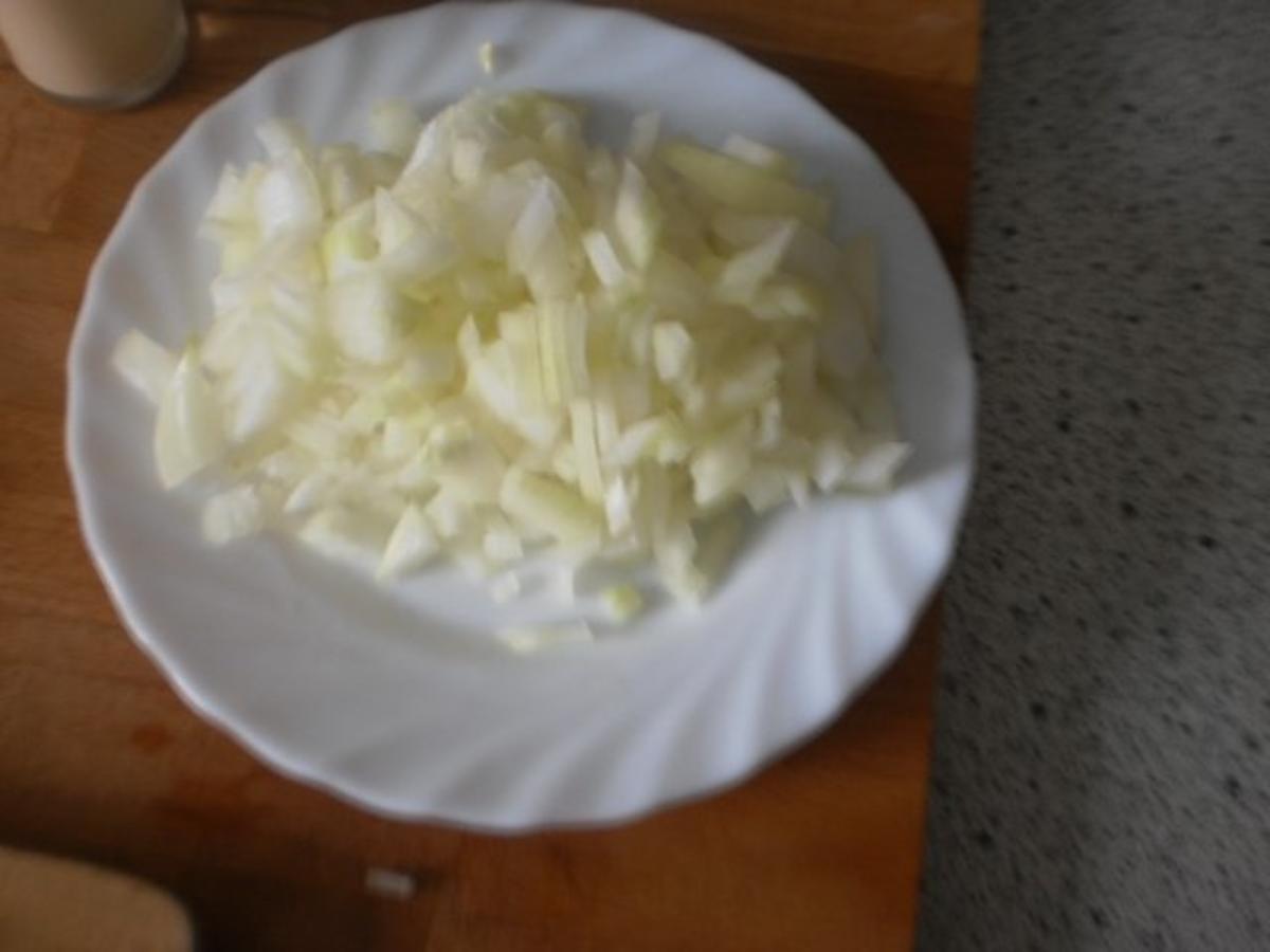 Leber in Zwiebelrahmsauce an Kartoffelstampf - Rezept - Bild Nr. 4