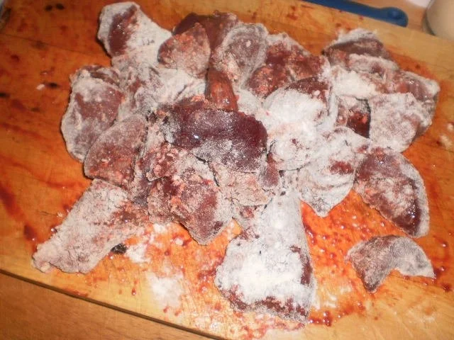 Rezept: Leber in Zwiebelrahmsauce an Kartoffelstampf Bild Nr. 6 Leber in Zwiebelrahmsauce an Kartoffelstampf - Rezept - Bild Nr. 6