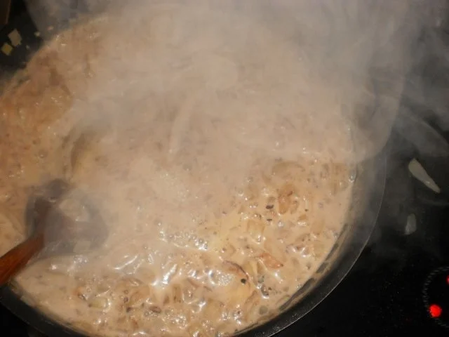 Rezept: Leber in Zwiebelrahmsauce an Kartoffelstampf Bild Nr. 8 Leber in Zwiebelrahmsauce an Kartoffelstampf - Rezept - Bild Nr. 8