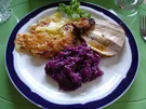 Lummerbraten gegrillt mit Kartoffelgratin und Apfelrotkohl - Rezept