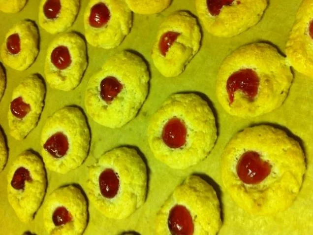 Rezept: Marzipan Makronen Bild Nr. 8 Marzipan Makronen - Rezept - Bild Nr. 8