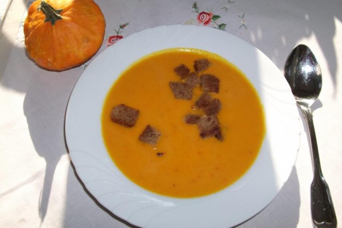 Kürbissuppe vom Hokaido - Rezept