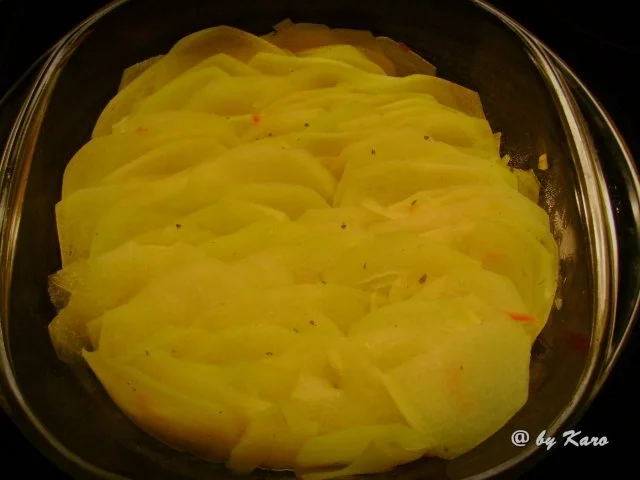 Rezept: Gemüse: Feines Kohlrabi Gorgonzola Gratin Bild Nr. 4 Gemüse: Feines Kohlrabi Gorgonzola Gratin - Rezept - Bild Nr. 4