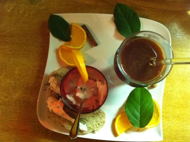 Datteln-Gewürz-Süppchen.. mit Ziegenkäsedip.. dazu Ciabatta - Rezept - Bild Nr. 4