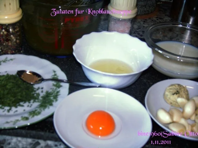 KNOBLAUCHSUPPE - Rezept - Bild Nr. 2