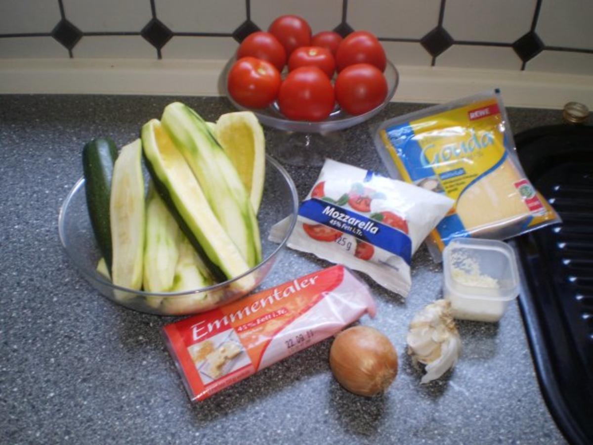 Vegetarisch gefüllte Zucchini - Beilage oder Hauptgericht - Rezept - Bild Nr. 2