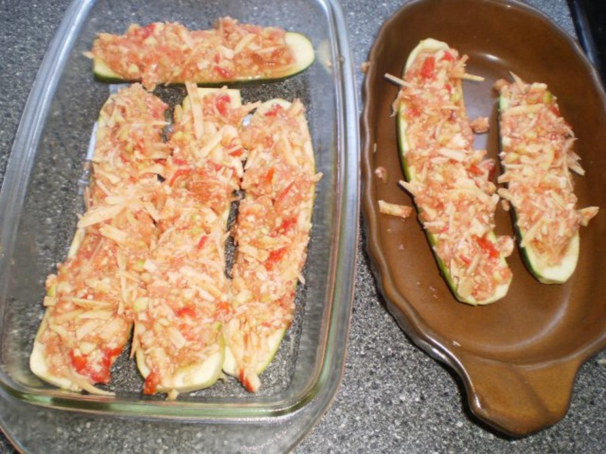 Vegetarisch gefüllte Zucchini - Beilage oder Hauptgericht - Rezept - Bild Nr. 5