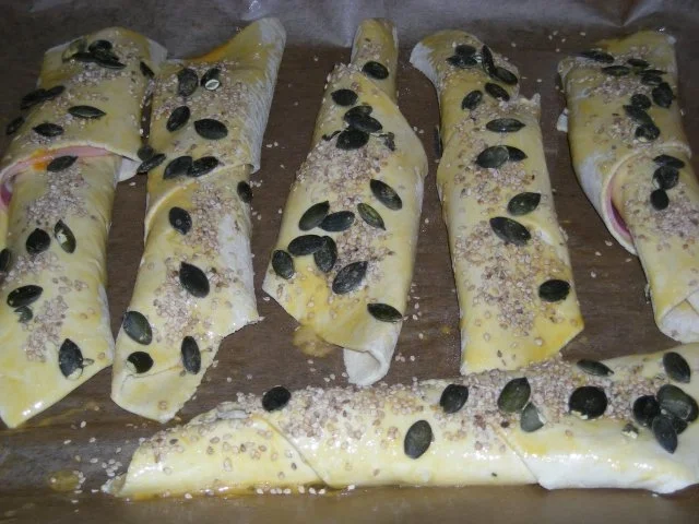 Rezept: Blätterteigstangen ... Bild Nr. 3 Blätterteigstangen ... - Rezept - Bild Nr. 3