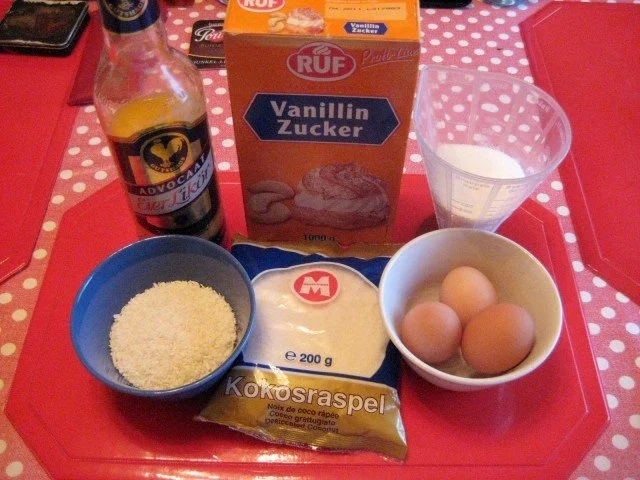 Rezept: Kokosmakronen mit Eierlikör Bild Nr. 2 Kokosmakronen mit Eierlikör - Rezept - Bild Nr. 2