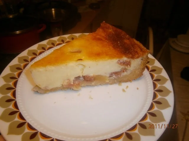 Rezept: Schmandkuchen mit Quitten und Äpfeln Bild Nr. 3 Schmandkuchen mit Quitten und Äpfeln - Rezept - Bild Nr. 3