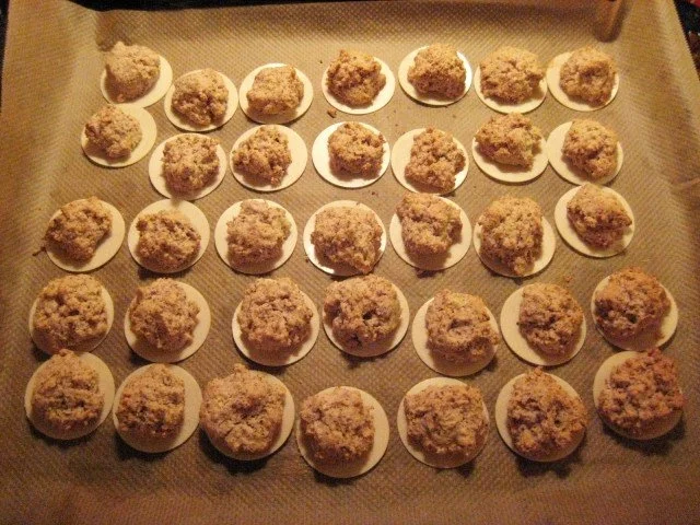 Nussmakronen mit Schokoglasur - Rezept - Bild Nr. 7