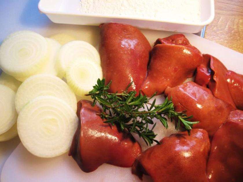 Gänseleber mit Apfel und Zwiebeln ... - Rezept - kochbar.de