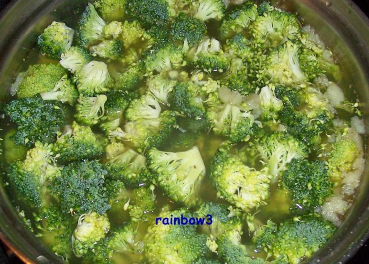 Kochen: Broccoli-Suppe mit Frischkäse - Rezept - Bild Nr. 2