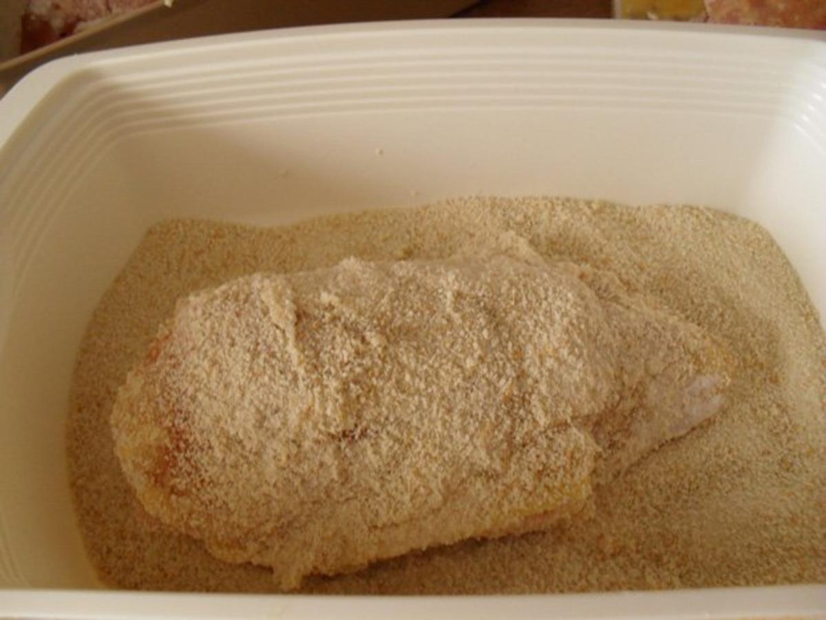 Hühnerbrust paniert - gefüllt mit Schinken und Käse - aus Witwe Bolte`s Hühnerstall - Rezept - Bild Nr. 5