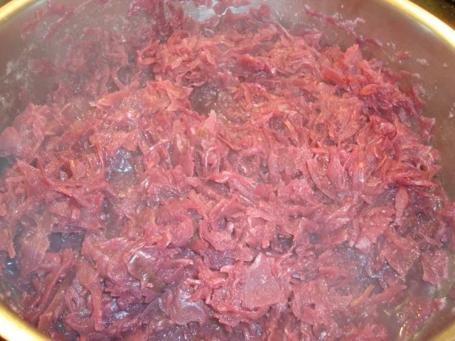 Rezept: Rotkohl mit Frikadellen Bild Nr. 5 Rotkohl mit Frikadellen - Rezept - Bild Nr. 5