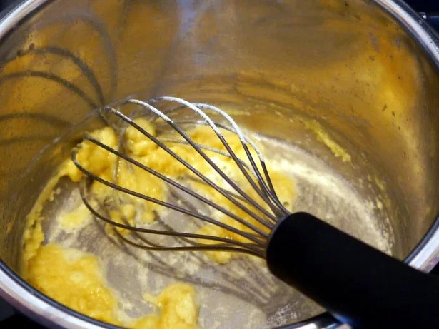 Rezept: Schokoladensoufflé, die Zweite Bild Nr. 3 Schokoladensoufflé, die Zweite - Rezept - Bild Nr. 3