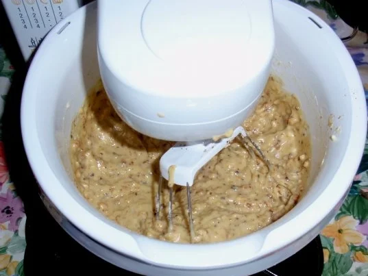 Rezept: Nuss-Schokokuchen in einer Blütenform Bild Nr. 6 Nuss-Schokokuchen in einer Blütenform - Rezept - Bild Nr. 6