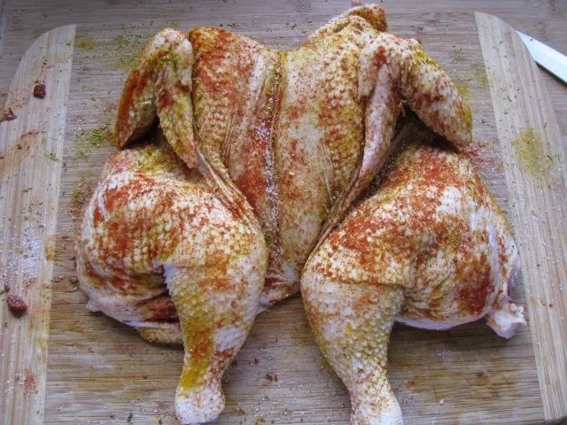 Geflügel: Huhn in Brotsoße - Rezept - Bild Nr. 2