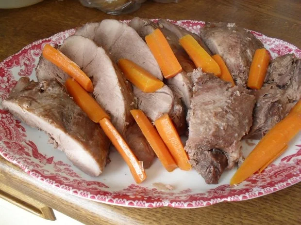 Wildschweinkeule  - ein Dankeschön an meine Helfer und Helferinnen beim Wohnung renovieren - Rezept - Bild Nr. 9