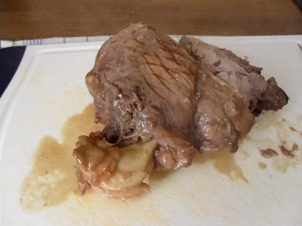 Wildschweinkeule  - ein Dankeschön an meine Helfer und Helferinnen beim Wohnung renovieren - Rezept - Bild Nr. 10