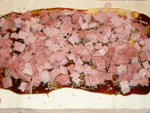 Rezept: Pizza - Strudel Bild Nr. 4 Pizza - Strudel - Rezept - Bild Nr. 4