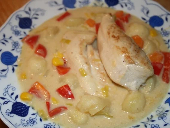 Rezept: Sahniger Hähncheneintopf Bild Nr. 2 Sahniger Hähncheneintopf - Rezept - Bild Nr. 2