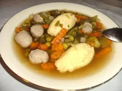 Rezept: Gemรผse - Eintopf mit Nockerln und Klรถรchen Gemรผse - Eintopf mit Nockerln und Klรถรchen - Rezept