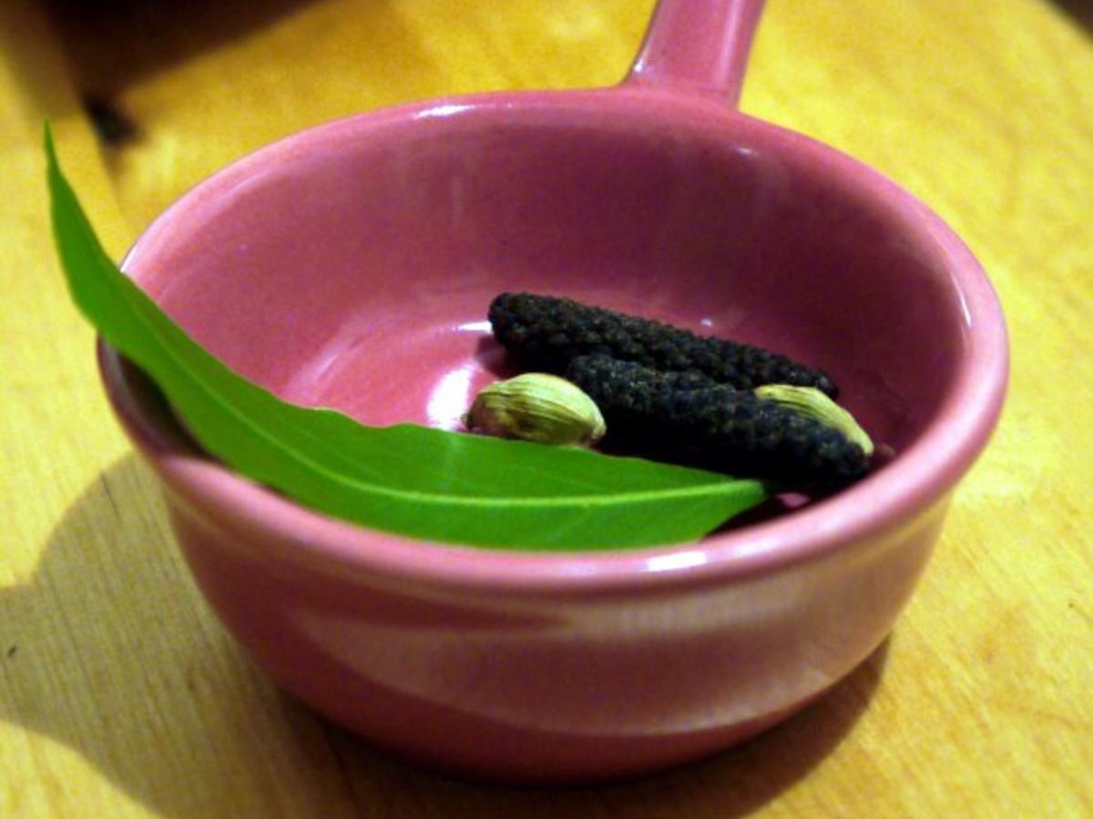 Gewürzter Basmati Reis - einfach - 47 kcal/100g