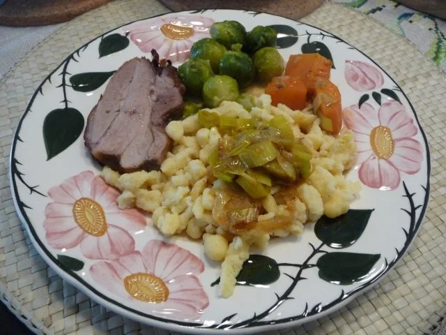 Geflügel : Putenkeule im Porreegemüse - Rezept