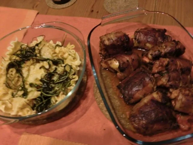 Pollo fino mit Tomate und Basilikum im Speckmantel - Rezept - Bild Nr. 5