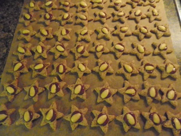 Rezept: Cookies' Weihnachtsbäckerei 2011 Bild Nr. 5 Cookies' Weihnachtsbäckerei 2011 - Rezept - Bild Nr. 5